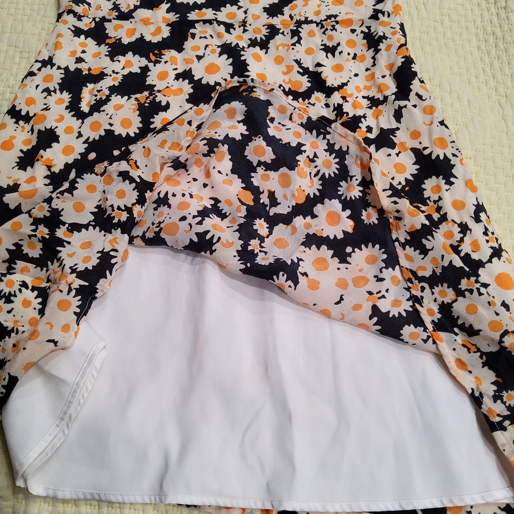 Realisation Par Silk The Devon Dress in Flower Power Daisy Print Size S - Picture 10 of 15